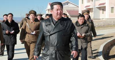 Ким Ченын - Ким Чен Ын - В Северной Корее запретили носить кожаные пальто и копировать стиль Ким Чен Ына - focus.ua - Украина - КНДР