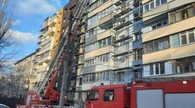 В Днепре вспыхнул пожар в многоэтажке, жителей эвакуировали - ru.slovoidilo.ua - Украина - Киев - Днепр