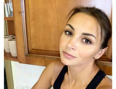 Илона Гвоздева - Илона Гвоздева насмешила танцами посреди дома, кадры попали в сеть: «С такой не соскучишься» - sport.politeka.net - Украина
