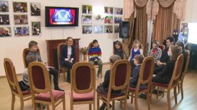 Педагог по сценической речи провела урок с пензенцами - penzainform.ru - Саратов