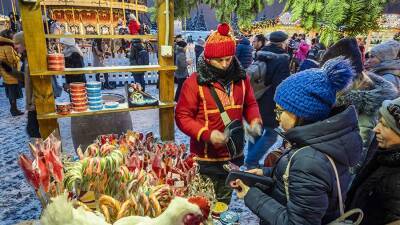 Сергей Собянин - В Москве возобновят проведение новогодних фестивалей и ярмарок - iz.ru - Москва - Израиль