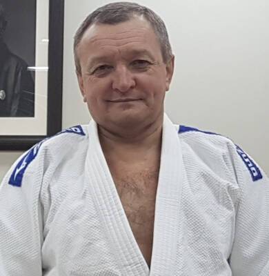 Сахалинского тренера, который подрался со спортсменами, уволили по статье - sakhalin.info - Россия