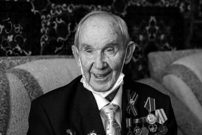 Умер один из расписавшихся на стене Рейхстага в 1945-м ветеран - lenta.ru - Крым - Польша - Ростов-На-Дону - Сталинград