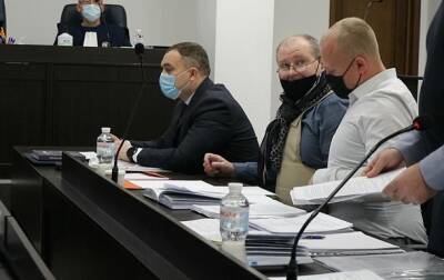 Николай Чаус - Чаус пришел на заседание суда в бронежилете - korrespondent.net - Украина - Киев