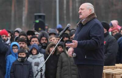 Александр Лукашенко - Лукашенко заявил, что Белоруссия не будет препятствовать прорыву мигрантов в ЕС - news-front.info - Белоруссия - Германия - Польша