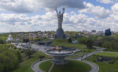 На Украине предложили сменить пол монумента «Родина-мать» - inosmi.ru - Украина - Киев