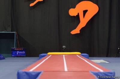 Всемирные соревнования среди возрастных групп в Баку: определились финалисты в прыжках на акробатической дорожке у женщин - trend.az - Россия - США - Англия - Бельгия - Франция - Греция