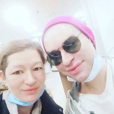 Андрей Малахов - Подруга Терешкович набросилась на жену Солнцева в присутствии Малахова - actualnews.org