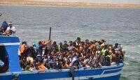 Военные Туниса спасли 487 мигрантов в одной переполненной лодке - vlasti.net - Сирия - Италия - Египет - Судан - Ливия - Пакистан - Палестина - Тунис - Тунисская Респ. - Эфиопия - Reuters