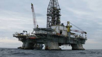 Александр Новак - Джо Байден - Цена нефти Brent упала ниже 73 долларов за баррель впервые с 13 сентября - vm.ru - Россия - Китай - Южная Корея - США - Англия - Япония - Индия