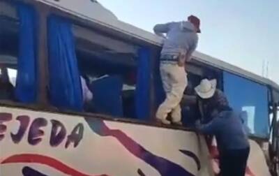 В Мексике автобус врезался в дом, 19 погибших - korrespondent.net - Украина - Мексика - Мехико