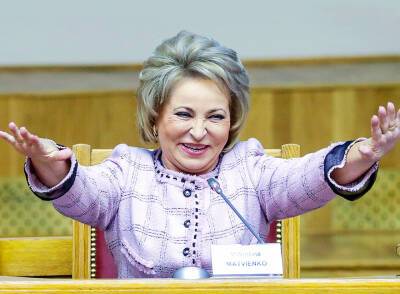 Александр Лукашенко - Валентина Матвиенко - Матвиенко заявила о готовности РФ помочь Белоруссии с беженцами - newsland.com - Россия - Белоруссия - Польша