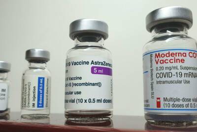 Moderna и Pfizer обещают быстро создать вакцины против варианта «Омикрон» - news.israelinfo.co.il