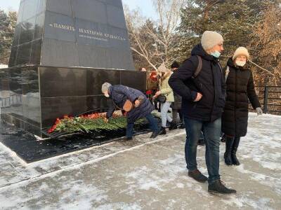 Сергей Цивилев - Вячеслав Старченко - Нового мэра Прокопьевска отправили в отставку за банкет во время траура в Кузбассе - sib.fm - Россия - Кемеровская обл. - Прокопьевск