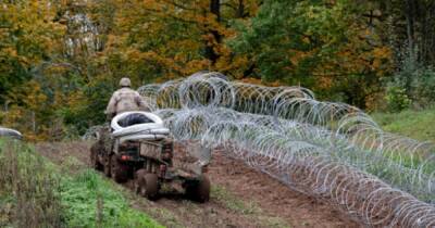 Латвия установила 37-километровый забор на границе с Беларусью - dsnews.ua - Украина - Белоруссия - Латвия - Границы