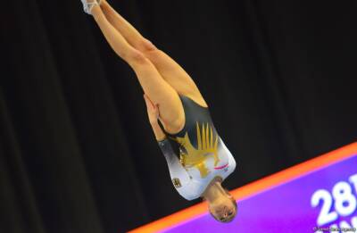 В Баку продолжаются Всемирные соревнования среди возрастных групп по прыжкам на батуте и тамблингу (ФОТО) - trend.az