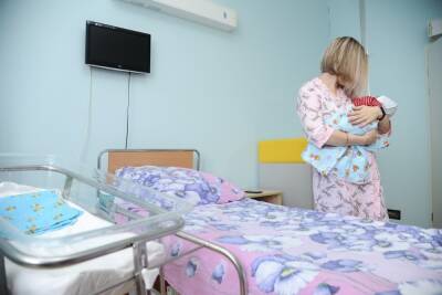 Волгоградкам напомнили о действующих выплатах для семей с детьми - volg.mk.ru