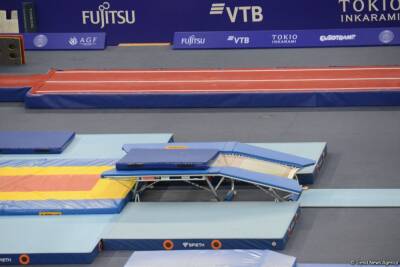 Всемирные соревнования среди возрастных групп в Баку - определились финалисты в прыжках на двойном мини-батуте у мужчин - trend.az - Россия - США - Швеция - Португалия - Азербайджан