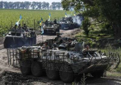 ВСУ стягивают технику к линии разграничения в ЛНР - news-front.info - Украина - ЛНР - Донбасс