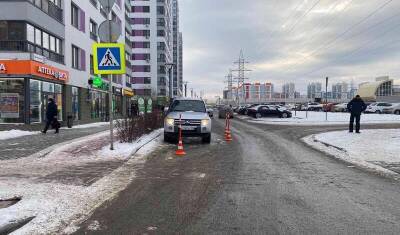 На улице Монтажников «Mitsubishi Pajero» сбил двух пенсионеров на переходе - nashgorod.ru - Тюмень