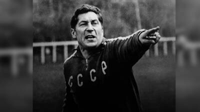 Александр Гусев - Воронежский губернатор выразил соболезнования семье умершего футбольного тренера - vestivrn.ru - Воронеж - Воронежская обл.
