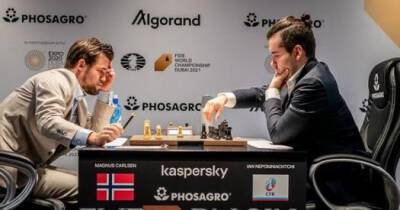 Магнус Карлсен - Ян Непомнящий - Вторая партия битвы за шахматную корону также не выявила победителя - sovsport.ru - Норвегия - Россия