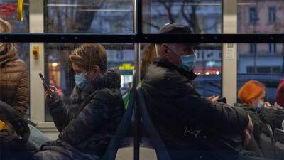 На Украине ужесточат условия выхода на пенсию - iz.ru - Украина - Израиль