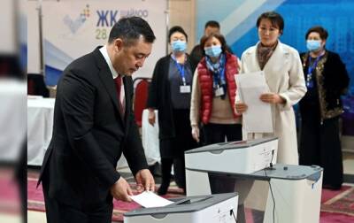 В Кыргызстане проходят выборы в парламент - korrespondent.net - Украина - Киев - Киргизия - Парламент