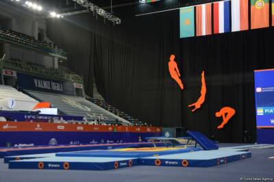 В Баку определились финалисты Всемирных соревнований среди возрастных групп в программе прыжков на акробатической дорожке у женщин - trend.az - Россия - США - Англия - Бельгия