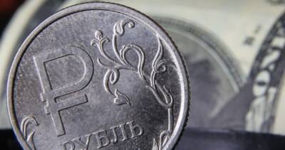 Джо Байден - Эксперты спрогнозировали ослабление рубля к доллару к концу 2021 - ren.tv - Россия - США - Украина - Донецк