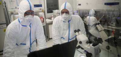 Новый штамм коронавируса: в Нидерландах подтвердили Omicron-вариант у 13 человек - ru.slovoidilo.ua - Украина - Голландия - Юар