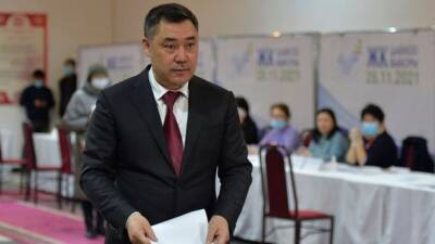 Садыр Жапаров - В Кыргызстане прошли выборы в парламент страны - unn.com.ua - Украина - Киев - Киргизия - Парламент
