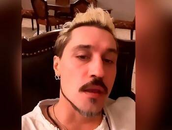 Дмитрий Билан - Пьяный Дима Билан плакал в эфире и просил поддержки фанатов, но его высмеяли - vologda-poisk.ru
