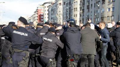 Сербия: выходные эко-протестов - ru.euronews.com - Италия - Австралия - Сербия - Голландия - Белград - Европа - Экология