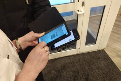 Большинство работодателей в Красноярске требуют QR-коды при трудоустройстве - kras.mk.ru - Россия - Санкт-Петербург - Красноярск