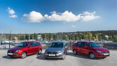 Lada Granta - LADA Granta отмечает 10-летие с начала производства - autostat.ru - Россия - Казахстан - Узбекистан - Египет - Тольятти