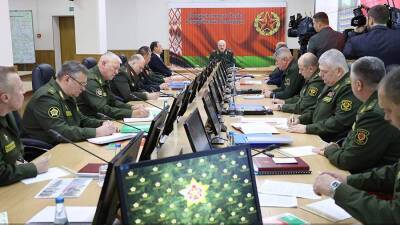 Александр Лукашенко - Лукашенко назвал Белоруссию звеном в цепи обострения обстановки в регионе - iz.ru - Украина - Израиль - Белоруссия - Польша