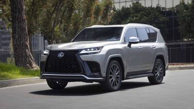 Lexus - Стоимость нового Lexus LX 600 составила 8,3 млн рублей - runews24.ru - Япония