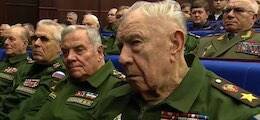 Владимир Путин - Путин разрешил генералам и маршалам сидеть до 70 лет - finanz.ru - Россия