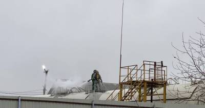 В Винницкой области спасатели ликвидируют утечку аммиака на одном из предприятий - dsnews.ua - Украина - Винницкая обл. - Аммиак