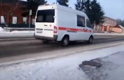 Поезд раздавил авто с учительницей и детьми, детали трагедии: "Развозила ребят по домам" - politeka.net - Россия - Украина - Алтайский край