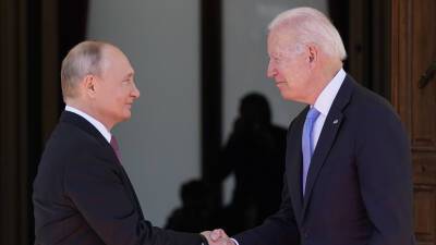 Владимир Путин - Дмитрий Песков - Сергей Рябков - Джо Байден - Рябков сообщил, что возможный контакт Путина и Байдена будет не очным - russian.rt.com - Россия - США