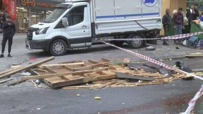 В Стамбуле погибли два человека из-за ураганного ветра - iz.ru - Израиль - Турция - Стамбул
