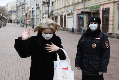 Татьяна Соломатина - В Госдуме ответили на вопрос о возможном локдауне из-за омикрон-штамма - lenta.ru - Россия