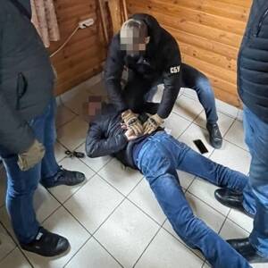 Чиновников из Киевской области подозревают в вымогательстве за решение земельных вопросов. Фото - reporter-ua.com - Украина - Киевская обл.