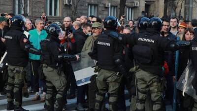 Прозападная оппозиция Сербии пробует снести власть эко-майданом - politnavigator.net - Сербия