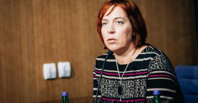 В Эстонии экс-министра будут судить за перевозку детей на служебном авто - rus.delfi.lv - Эстония - Латвия
