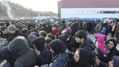 Владимир Путин - Дмитрий Медведев - Шарль Мишель - Медведев предупредил о риске глобальных последствий миграционного кризиса на границе ЕС - russian.rt.com - Россия - Белоруссия - Польша