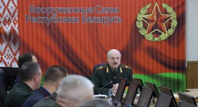 Александр Лукашенко - "Нас хотят срезать": Лукашенко рассказал, что к границам Белоруссии НАТО стянул десятки полков пехоты и бронетехники - Русская семерка - russian7.ru - Россия - Белоруссия