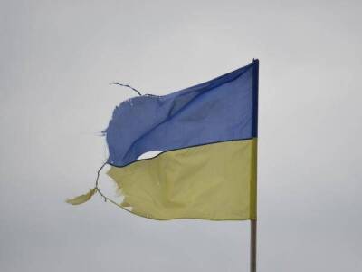 Луцкие школьники поглумились над украинским флагом - politnavigator.net - Россия - Украина - Луцк